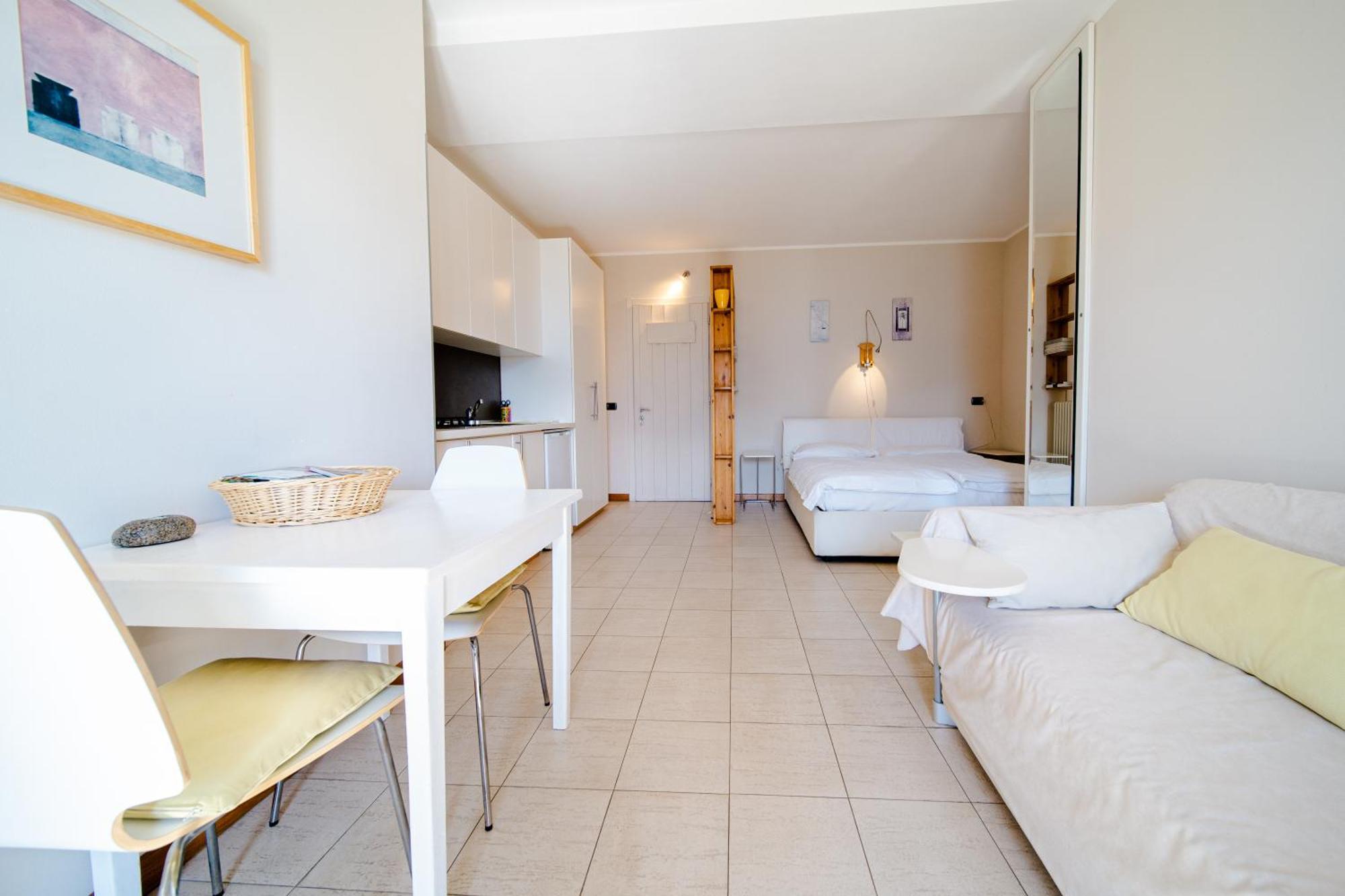 Bed And Breakfast Studios Alto Lago Di Como 그라베도나 외부 사진