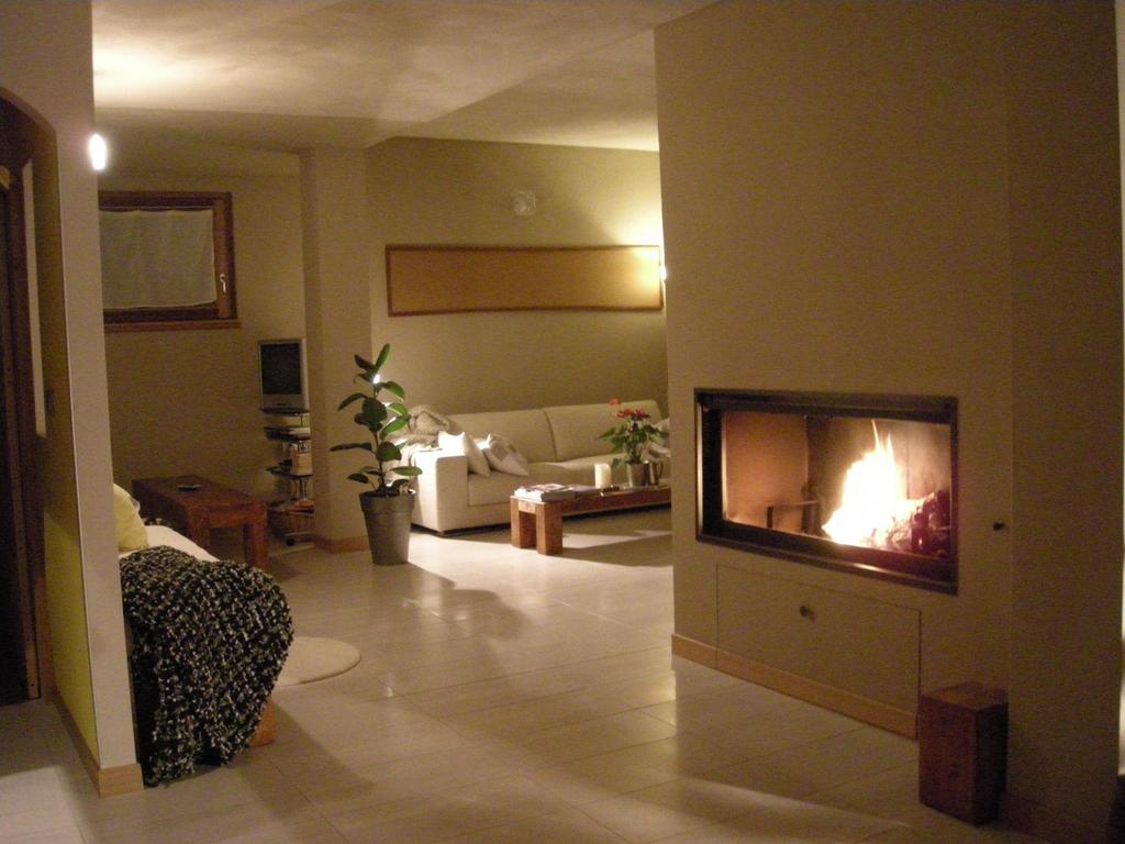 Bed And Breakfast Studios Alto Lago Di Como 그라베도나 외부 사진